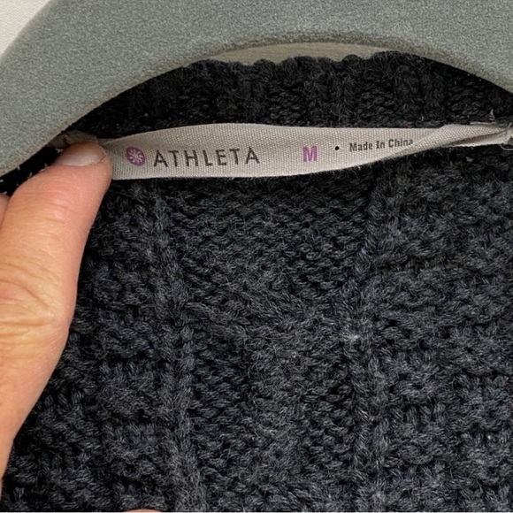 Athleta Madera Chunky Cable Knit Merino Wool Pullover Sweatshirt Gray Women's M - Picture 8 of 11